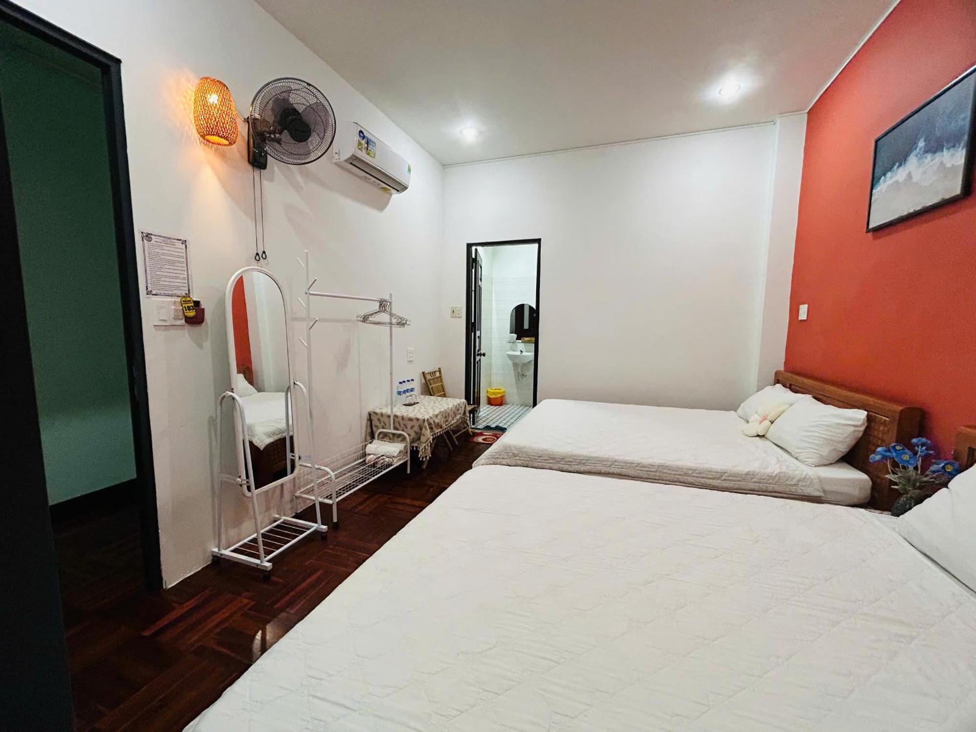 Nang Homestay Туй Хоа Екстериор снимка
